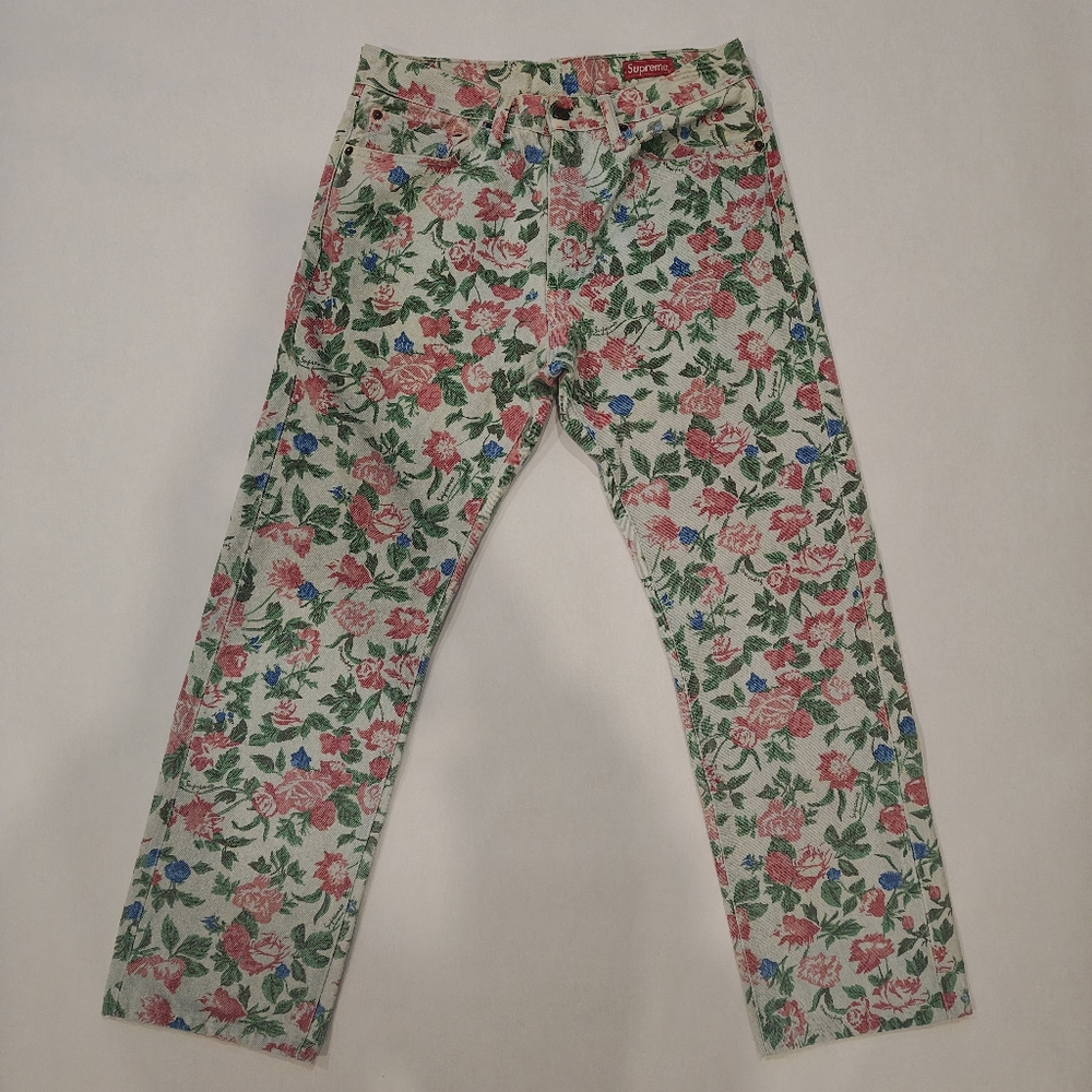 LEVI'S + SUPREME 505 FLORAL JEANS - SIZE - 34/32 - Picture 2 of 9